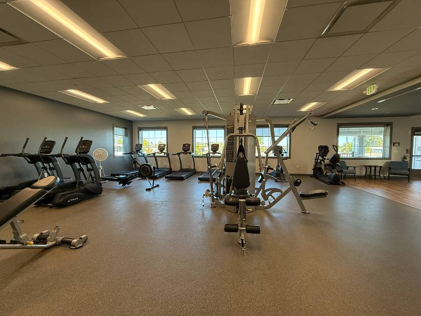 49 Colony Dr a Ellenton, FL Mobile or Manufactured Home for Sale